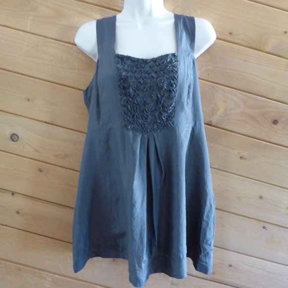 Eileen Fisher Gray 100% Silk Beaded Lined Cami Sleeveless Tank Top Relax Fit M - Picture 1 of 10